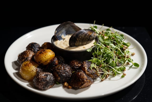 PEI Mussels.